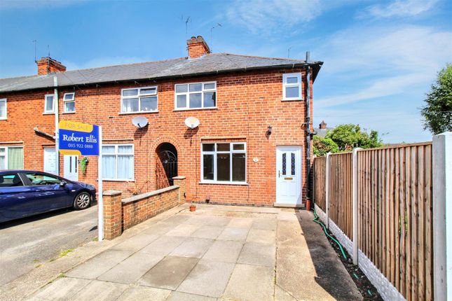 York Avenue, Beeston, Nottingham 3 bed end of terrace house for sale