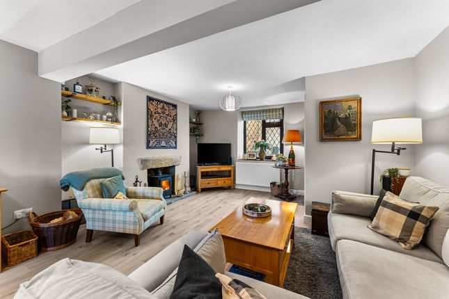 2 bedroom cottage for sale
