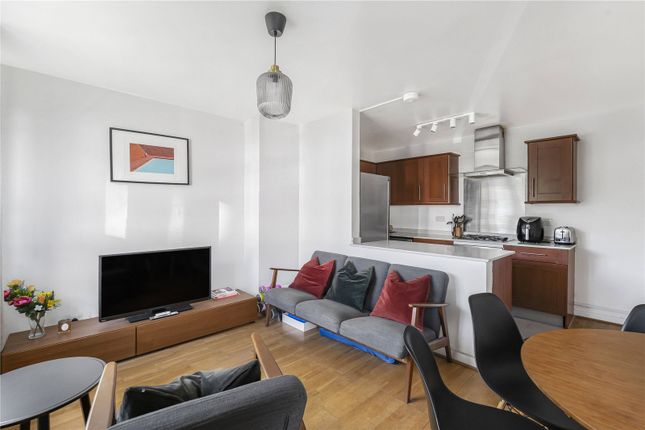 Barclay Close, Cassidy Road, London, SW6 4 bed apartment for sale