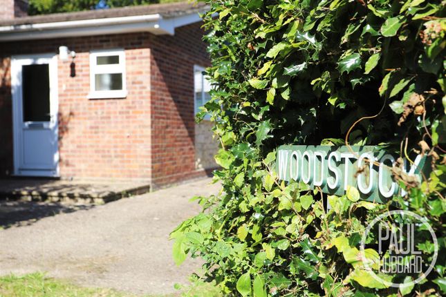 Linen Post Lane, Lound, NR31 3 bed detached bungalow for sale