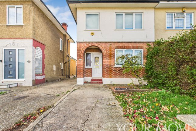 Carter Drive, Romford RM5 3 bed semi