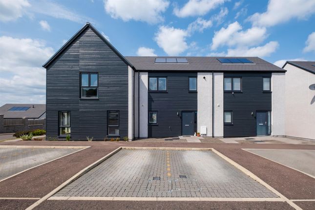 Pinewood Walk, Forfar DD8 2 bed terraced house for sale