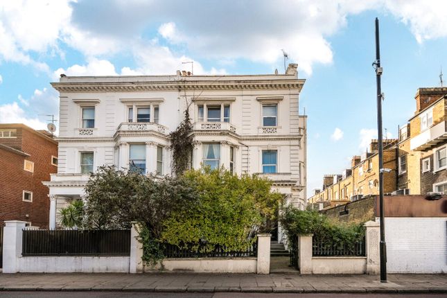 Holland Road, Holland Park, W14 2 bed apartment for sale