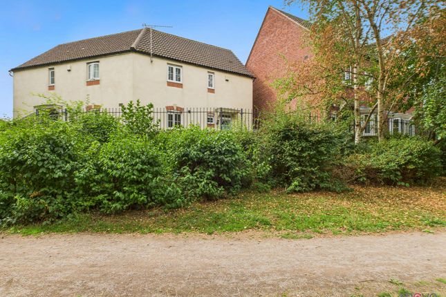 Rosedale Close, Gloucester GL2 2 bed semi