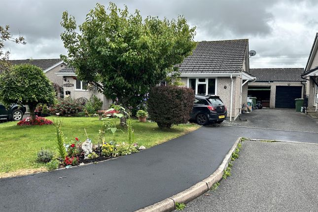 2 bedroom semi-detached bungalow for sale