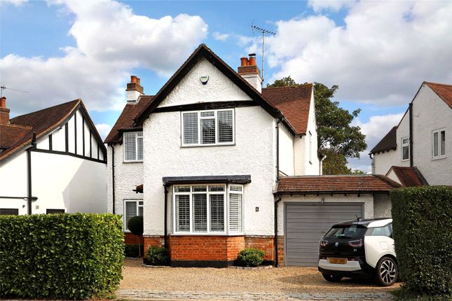 Baring Crescent, Beaconsfield... 3 bed detached house for sale