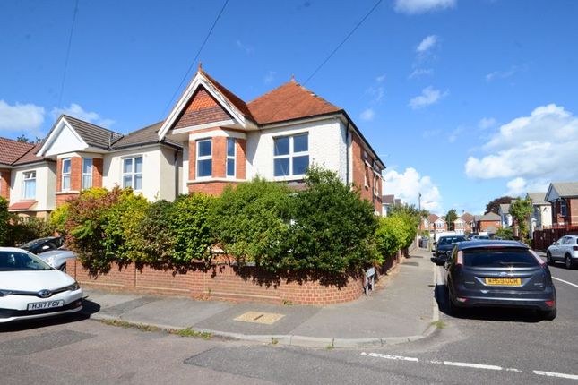 Oak Road, Bournemouth BH8 4 bed detached house for sale