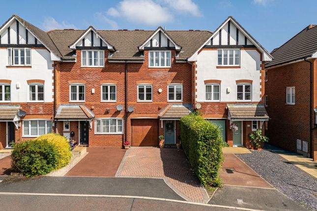 Spires Gardens, Warrington WA2 3 bed townhouse for sale