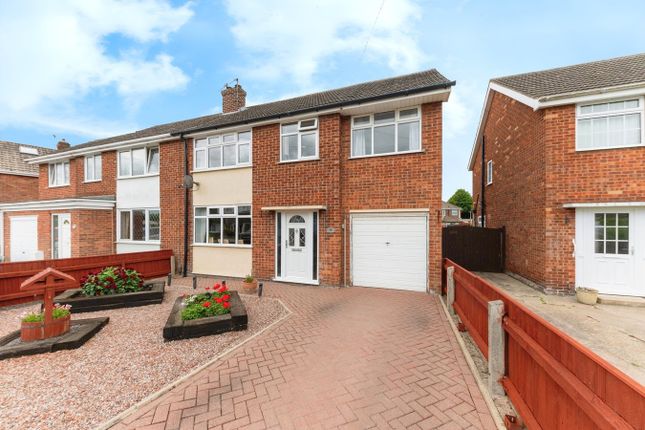 Ancaster Avenue, Grimsby DN33 4 bed semi