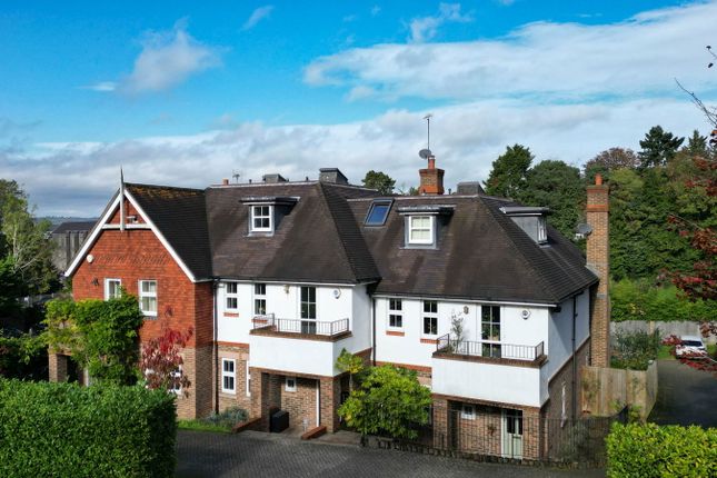5 bedroom town house for sale