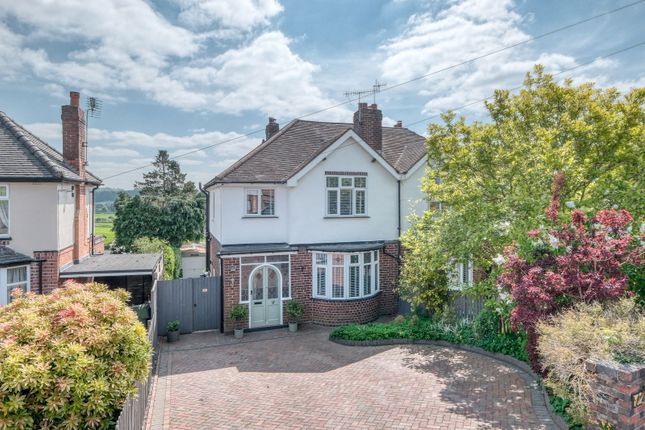 Old Birmingham Road, Lickey End... 3 bed semi