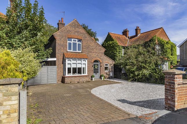 Cambridge Road, Ely CB7 3 bed detached house for sale