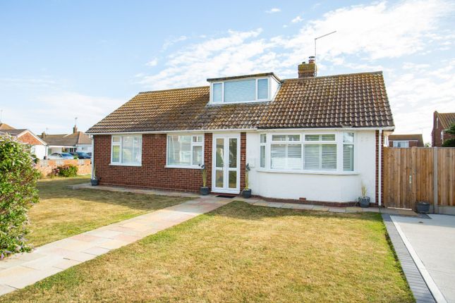 Kite Farm, Whitstable, Kent, CT5 3 bed bungalow for sale