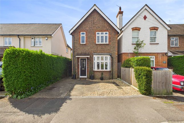Russell Road, Surrey GU21 3 bed detached house for sale