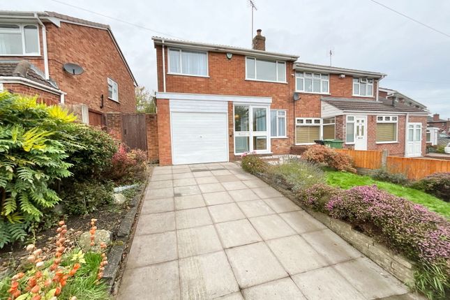 Broadway Avenue, Halesowen B63 3 bed semi