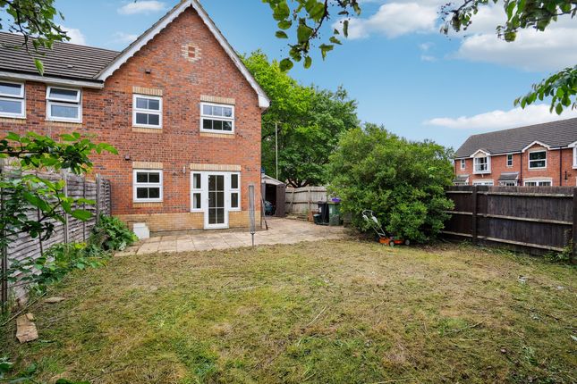 Finham Brook, Didcot, OX11 3 bed end of terrace house for sale