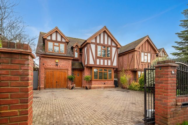 Wexham Street Stoke Poges... 4 bed detached house for sale