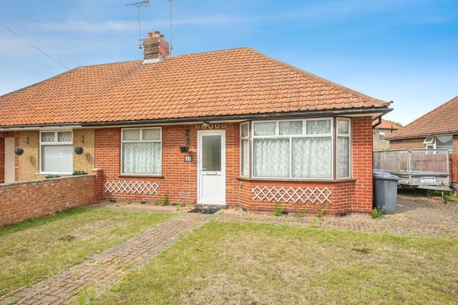 2 bedroom semi-detached bungalow for sale