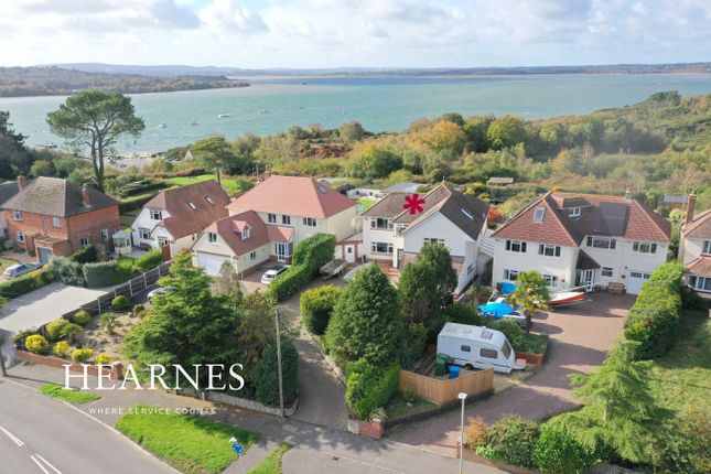Lake Drive, Hamworthy, Poole, BH15 4 bed detached house for sale