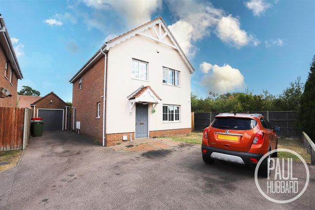 Aspen Coppice, Park Hill, NR32 4 bed detached house for sale