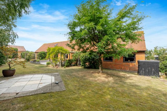 5 bedroom semi-detached house for sale