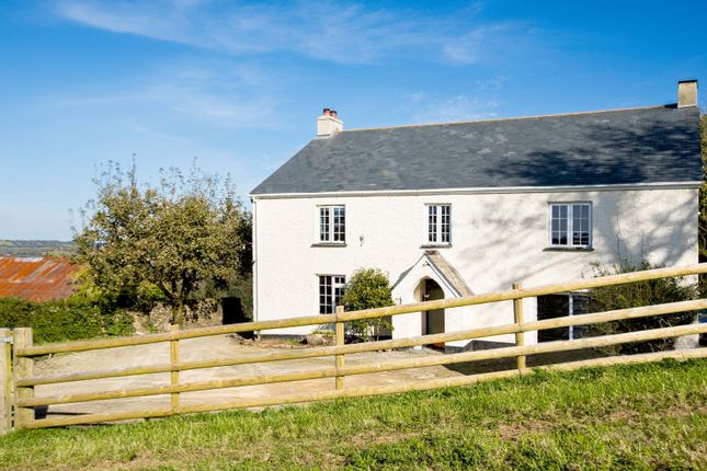 4 bedroom country house for sale