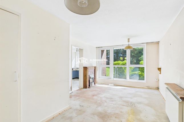 Nether Street, London 1 bed flat for sale