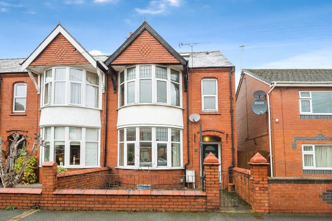Victoria Road, Deeside CH5 3 bed end of terrace house for sale