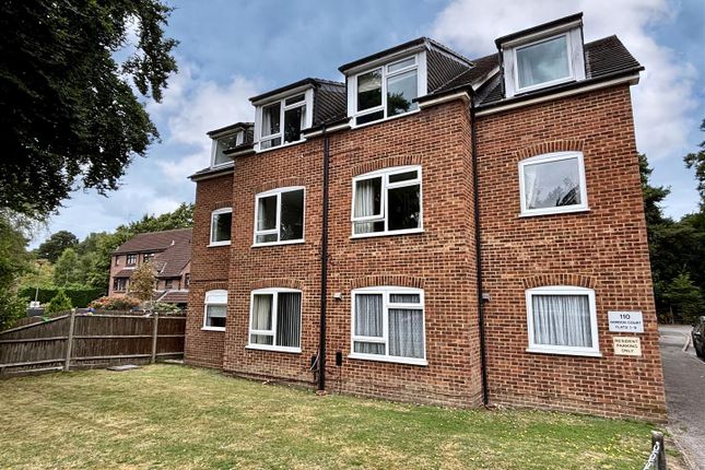 Gordon Court, Camberley GU15 2 bed flat for sale