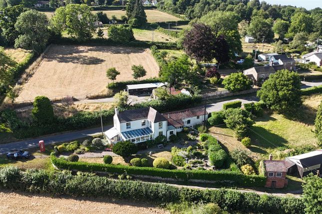 3 bedroom cottage for sale