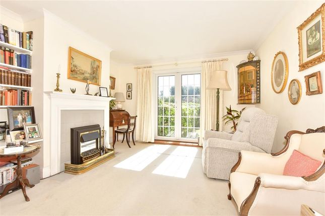 3 bed semi-detached house