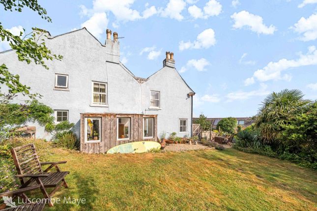 2 bedroom ground floor flat for sale