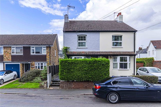 2 bedroom semi-detached house for sale