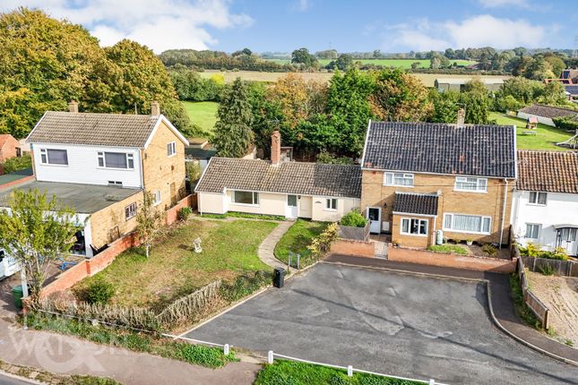 2 bedroom semi-detached bungalow for sale
