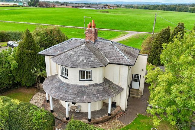 Whitchurch SY13 2 bed detached house for sale