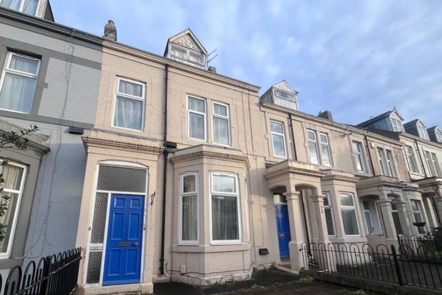 Durham Road, Gateshead, NE8 5 bed flat for sale