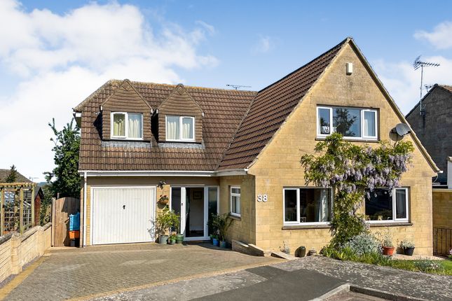 Highworth, Swindon, SN6 4 bed detached house for sale