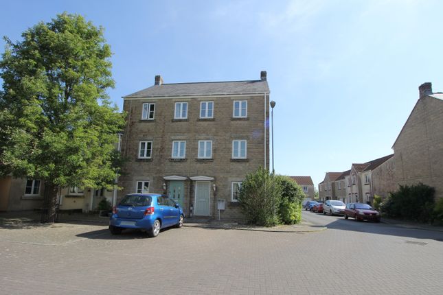 4 bedroom town house for sale