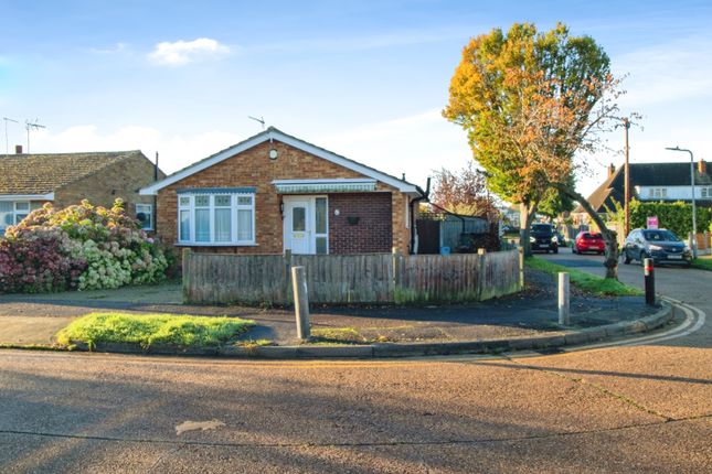 2 bed detached bungalow