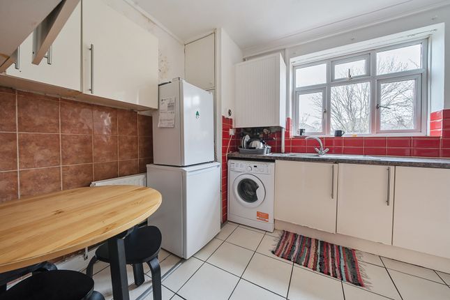 George Lane, London 3 bed apartment for sale