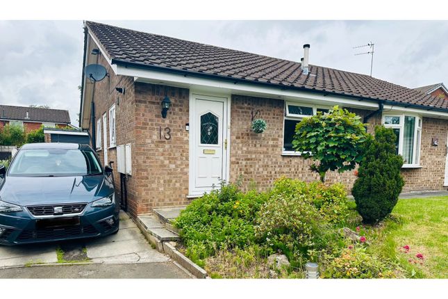 2 bedroom semi-detached bungalow for sale
