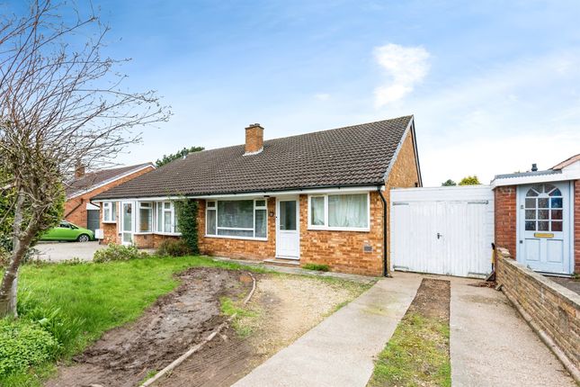 3 bedroom semi-detached bungalow for sale