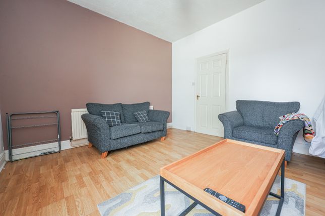 West Parade, Lincoln, Lincolnshire, LN1 4 bed terraced house for sale