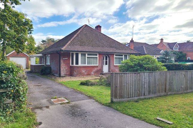 Newbridge Road, Cadnam, SO40 2NX 3 bed detached bungalow for sale