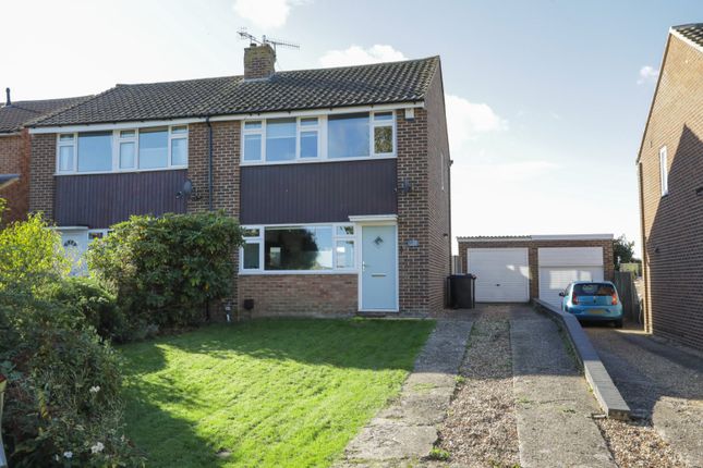 Ashenden Close, Canterbury, CT1 3 bed semi