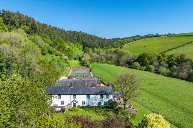 Wiveliscombe, Taunton, Somerset, TA4 6 bed detached house for sale