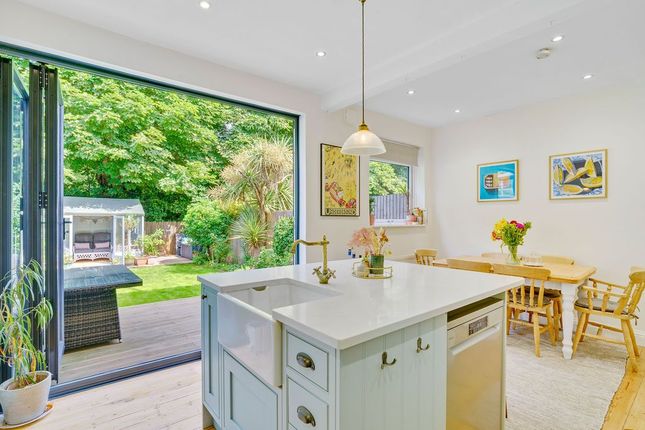 Abercairn Road, London SW16 3 bed terraced house for sale