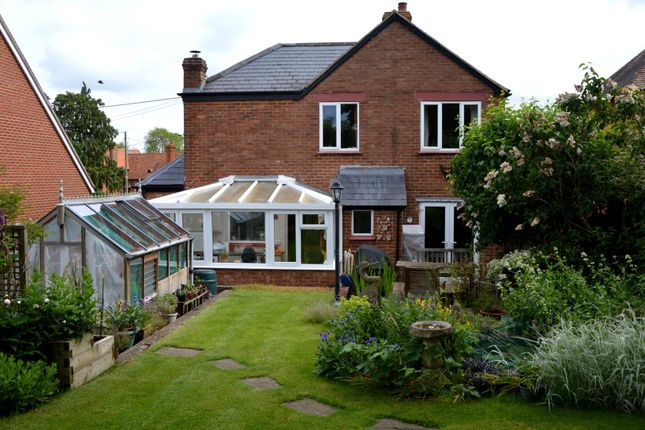 Main Street, Beachampton, Milton Keynes 3 bed detached house for sale