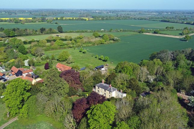 Mellis 5 bed detached house for sale