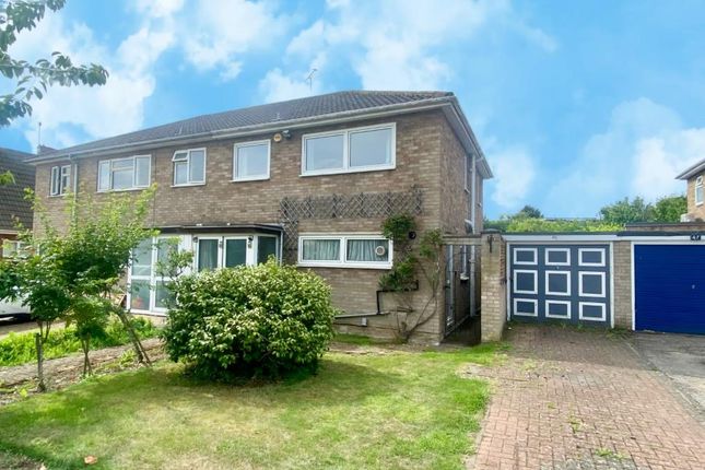 Orchard Drive, St. Albans AL2 3 bed semi